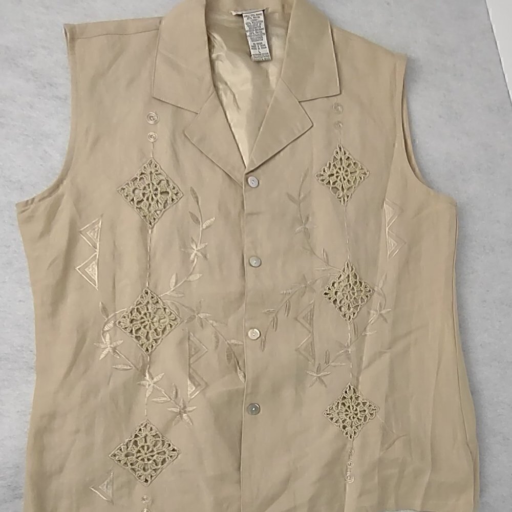 Rene Margo Tan/Light Brown Sleeveless Blouse/Button Top Size L